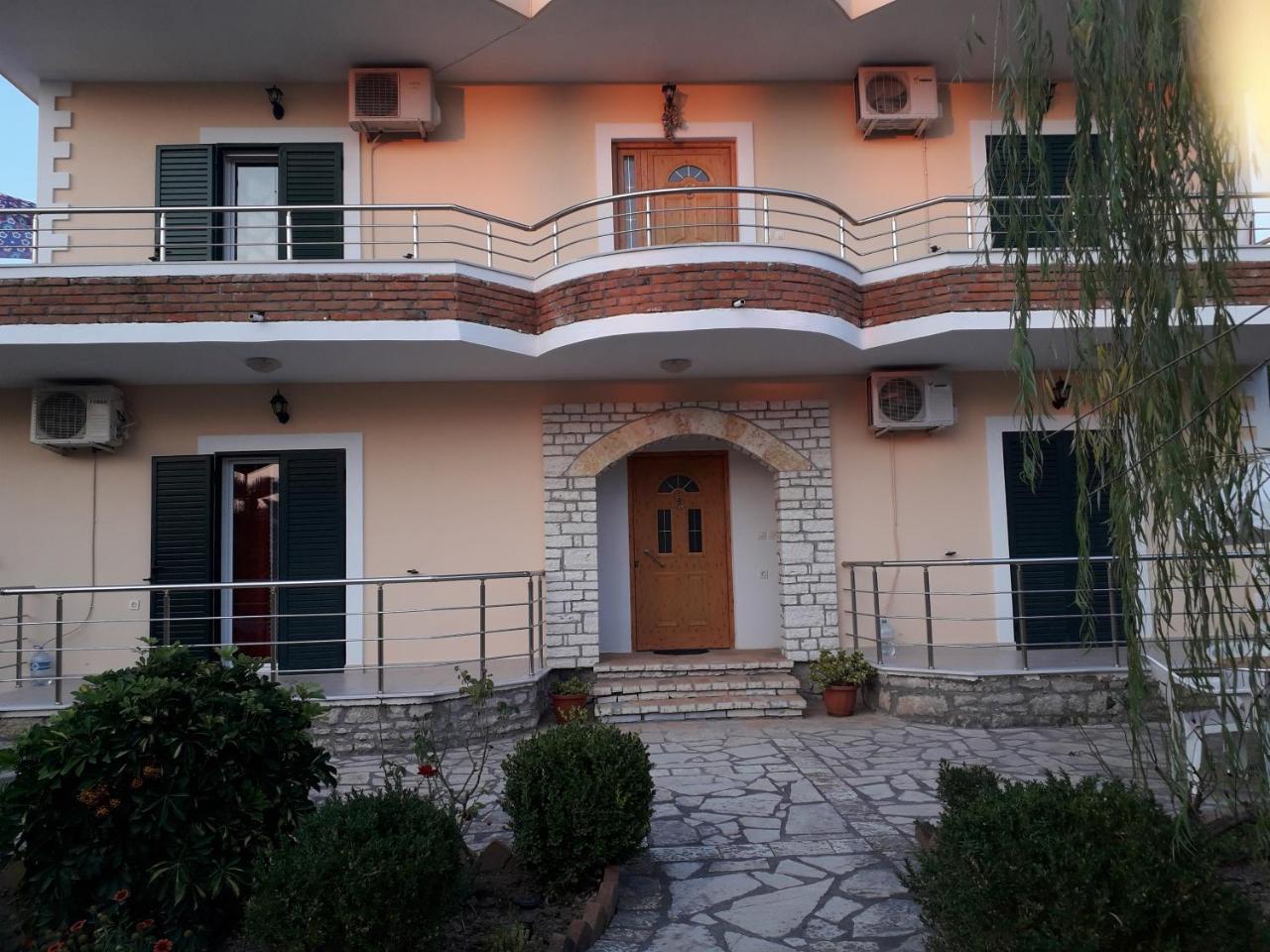 Villa Violeta Ksamil Buitenkant foto